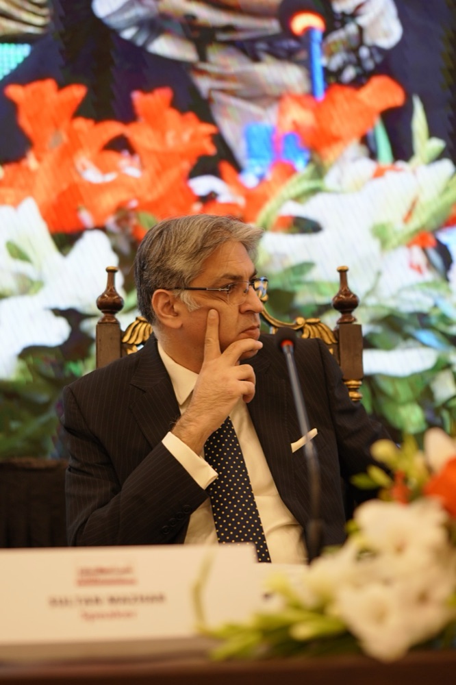 Sultan Mazhar Sher Khan at an advisory engagement