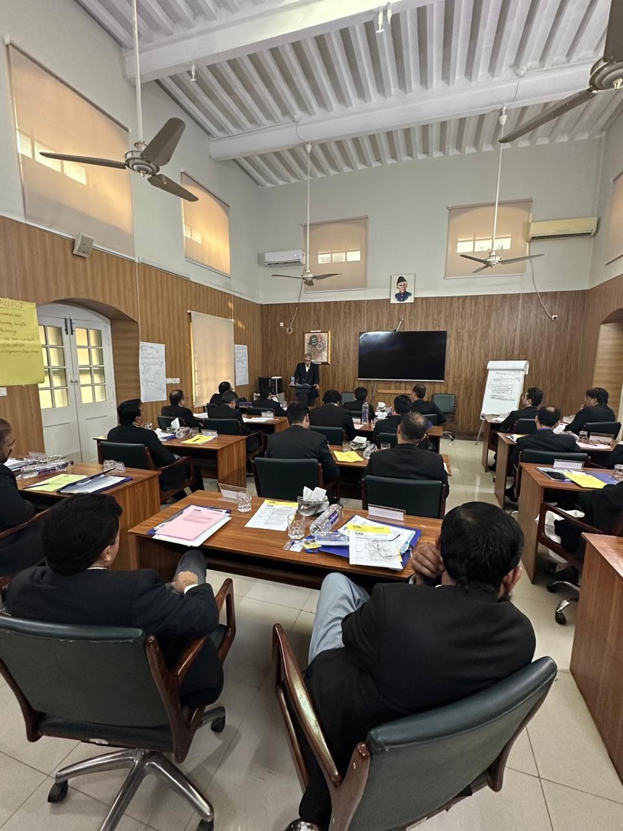 Sultan Mazhar Sher Khan conducting a training session